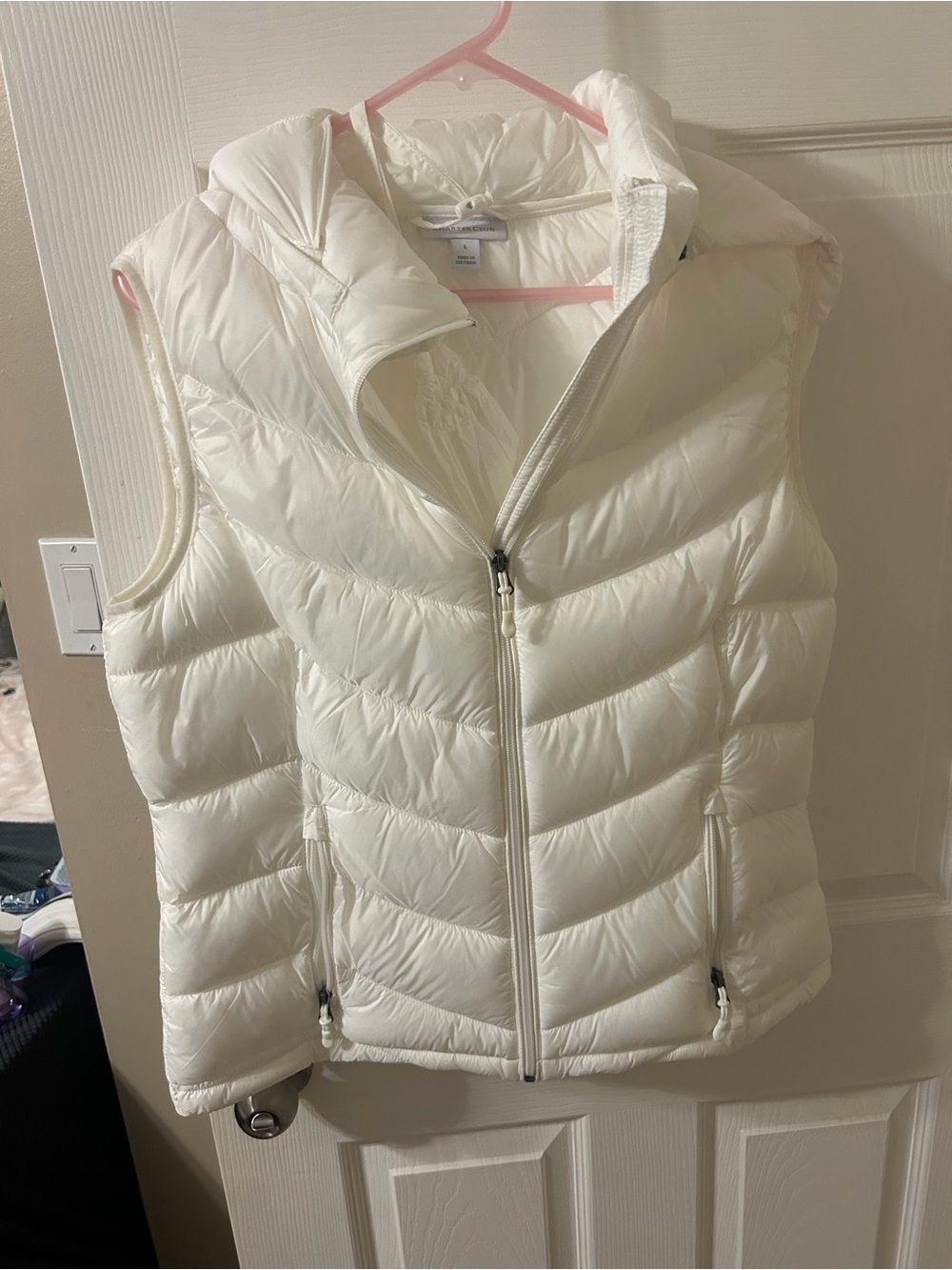 Women's White Quilted Hooded Puffer Vest